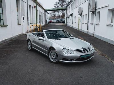 Brillantsilber metalliclack Gebraucht 2002 Mercedes SL55 AMG AMG Cabrio | 52.900 €