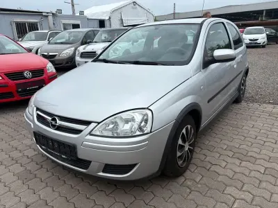 Gebraucht Opel Corsa 80 PS (58 kW) 2005 Silber Kleinwagen