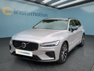 Gebraucht Volvo V60 455 PS (334 kW) 2024 Silber Kombi