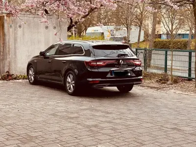 Gebraucht Renault Talisman 224 PS (164 kW) 2019 Schwarz Kombi