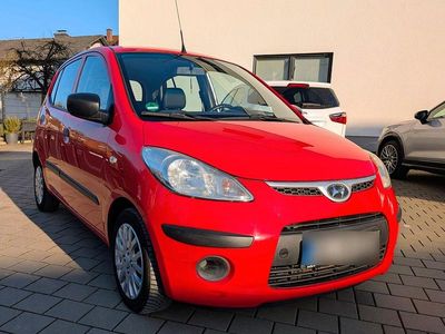 Gebraucht Hyundai i10 Classic 67 PS (49 kW) 2010 Rot Kleinwagen