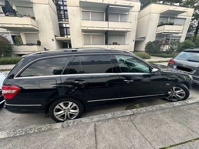 Mercedes E220
