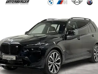 Gebraucht BMW X7 M Sport 530 PS (389 kW) 2025 Schwarz SUV