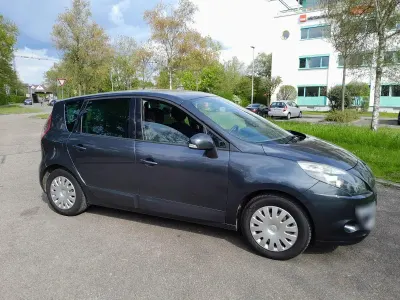 Gebraucht Renault Scénic III 110 PS (80 kW) 2011 Schwarz Van / Kleinbus