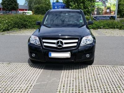 Gebraucht Mercedes GLK200 194 PS (142 kW) 2012 Schwarz SUV