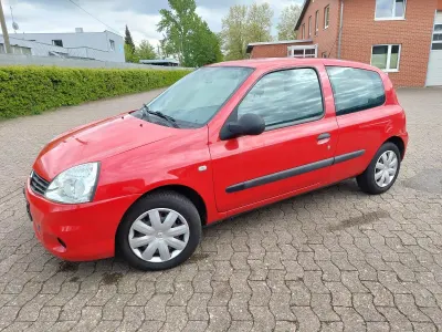 Gebraucht Renault Clio Campus 60 PS (44 kW) 2010 Rot Kleinwagen