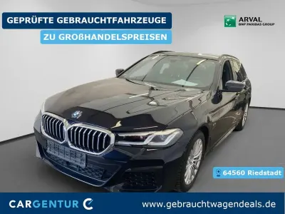 Gebraucht BMW 520 M Sport 204 PS (150 kW) 2022 Schwarz Limousine