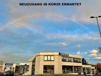 Crystal white / metallic (metallic) Gebraucht 2024 Volvo XC60 Plus SUV | 49.990 € (Teuer)