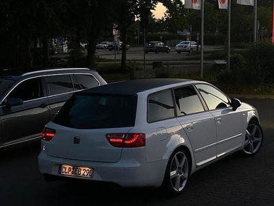 Gebraucht Seat Exeo Sport 200 PS (147 kW) 2010 Weiß Kombi