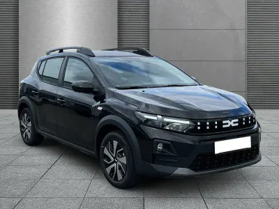 Neu Dacia Sandero Expression 122 PS (89 kW) 2026 Perlmuttschwarz SUV