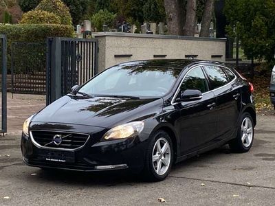 gebraucht Volvo V40 Momentum 1.6 D2 /Navi/