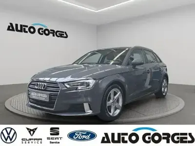 Gebraucht Audi A3 Sport 150 PS (110 kW) 2018 Grau Limousine