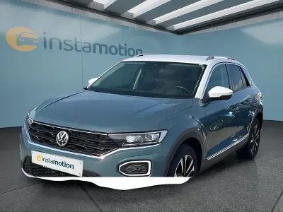 Usata VW T-Roc 150 CV (110 kW) 2019 Blu SUV