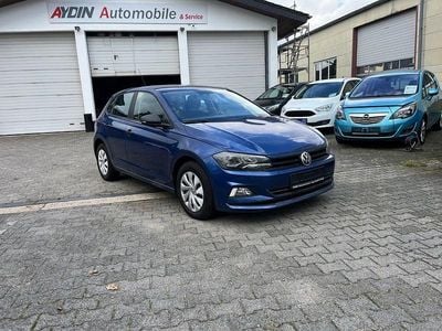 Blau Gebraucht 2018 VW Polo Limousine | 6.600 €