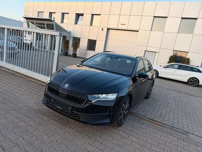 Usata Skoda Octavia SportLine 150 CV (110 kW) 2025 Nero Berlina