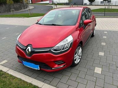 Usata Renault Clio IV LIMITED 90 CV (66 kW) 2017 Rosso Berlina
