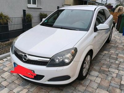 Gebraucht Opel Astra GTC 90 PS (66 kW) 2009 Weiß Limousine
