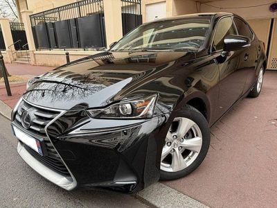 Lexus IS300h