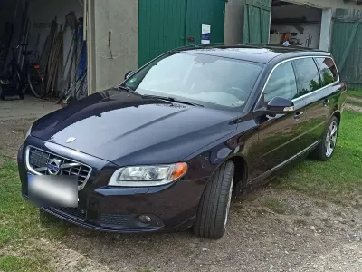 Gebraucht Volvo V70 Summum 305 PS (224 kW) 2010 Kombi