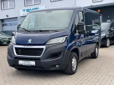 Begagnad Peugeot Boxer Active 140 HK (102 kW) 2019 Blå Van
