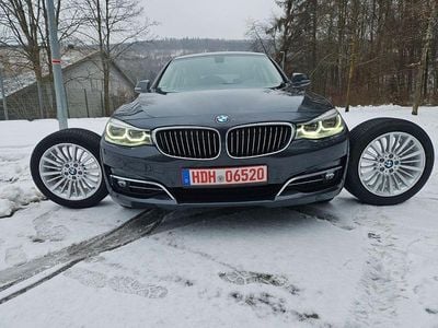 Grau Gebraucht 2017 BMW 320 Luxury Line Limousine | 14.994 € (Guter Preis)