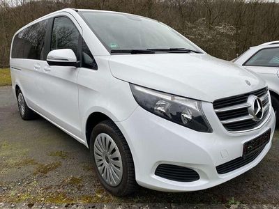 Mercedes V200