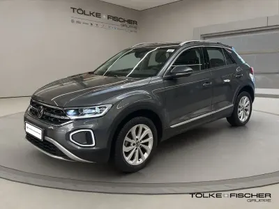 Second-hand VW T-Roc Style 110 CP (80 kW) 2022 Gri SUV