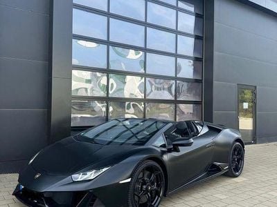 Schwarz Gebraucht 2024 Lamborghini Huracán Cabrio | 369.000 € (Etwas zu teuer)