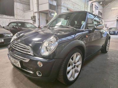 Second-hand Mini ONE 90 CP (66 kW) 2004 Negru Hatchback