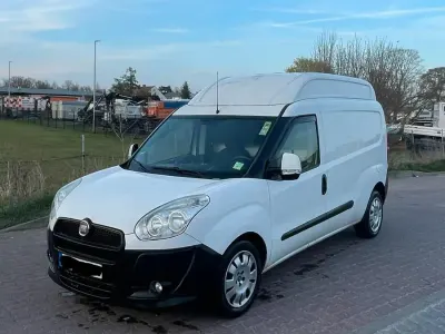 Gebraucht Fiat Doblò 105 PS (77 kW) 2012 Weiß Van / Kleinbus