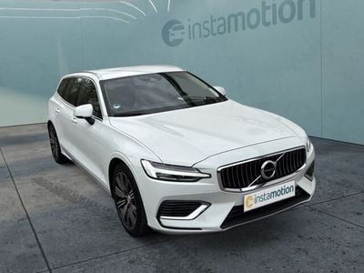 Gebraucht Volvo V60 Inscription 341 PS (250 kW) 2022 Weiß Kombi