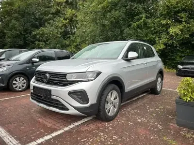 Gebraucht VW T-Cross Life 116 PS (85 kW) 2025 Silber SUV