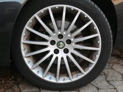 Gebraucht Alfa Romeo 147 105 PS (77 kW) 2006 Schwarz Kleinwagen