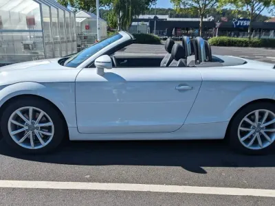 Gebraucht Audi TT Roadster Sport 160 PS (117 kW) 2013 Weiß Cabrio