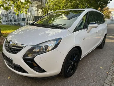 Gebraucht Opel Zafira Tourer Innovation 136 PS (100 kW) 2013 Weiß Van / Kleinbus