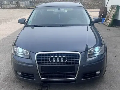 Gebraucht Audi A3 Ambiente 140 PS (102 kW) 2005 Grau Kleinwagen