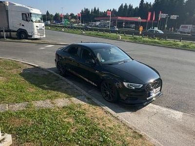 Używany Audi A3 Sport 150 KM (110 kW) 2018 Czarny Sedan/Limuzyna