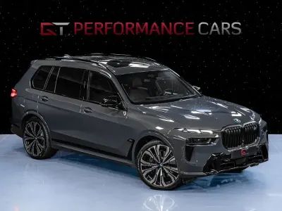 Neu BMW X7 M Sport 530 PS (389 kW) 2026 Grau SUV
