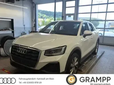 Gebraucht Audi Q2 Comfort 110 PS (80 kW) 2023 Ibisweiß SUV