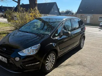 Gebraucht Ford S-MAX Trend 160 PS (117 kW) 2014 Schwarz Van / Kleinbus