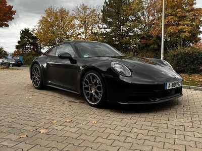 Porsche 911 Carrera