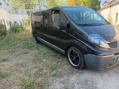 Gebraucht Renault Trafic 90 PS (66 kW) 2007 Schwarz Van / Kleinbus