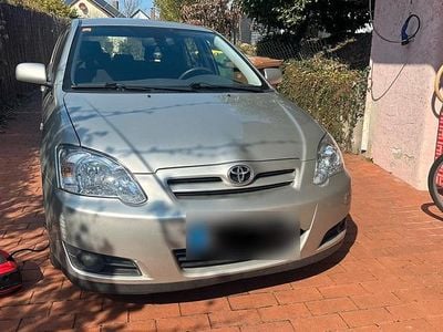Gebraucht Toyota Corolla 110 PS (80 kW) 2004 Silber Limousine