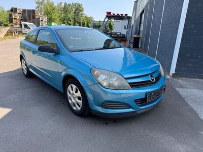 Opel Astra GTC