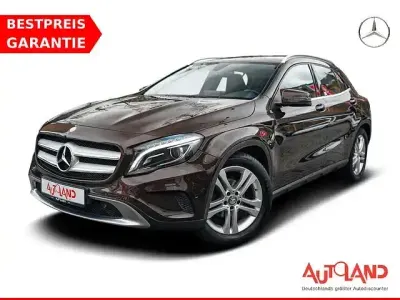 Gebraucht Mercedes GLA180 AMG line 122 PS (89 kW) 2018 Braun SUV