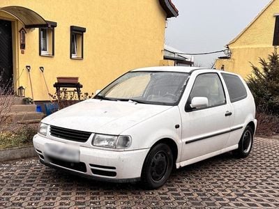 Gebraucht VW Polo 55 PS (40 kW) 1995 Weiß Kleinwagen