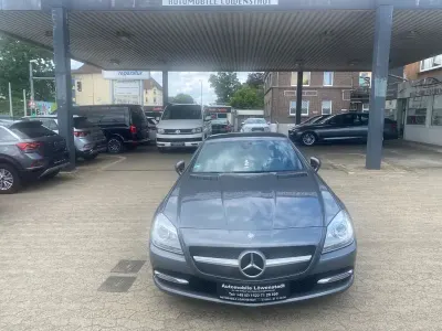 Gebraucht Mercedes SLK200 184 PS (135 kW) 2015 Grau Cabrio