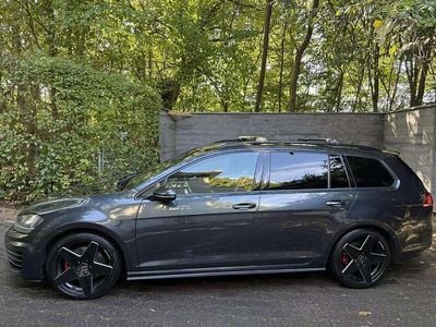 Gebraucht VW Golf VII GTD 184 PS (135 kW) 2015 Grau Kombi