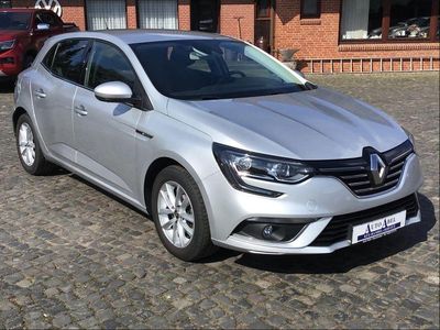 Gebraucht Renault Mégane IV Intens 132 PS (97 kW) 2018 Silber Limousine