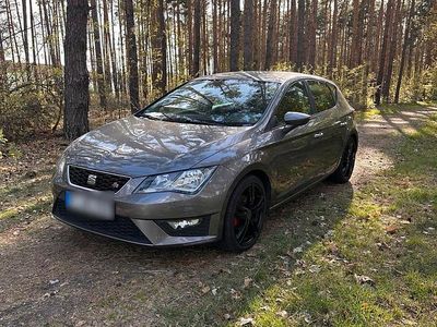Second-hand Seat Leon FR 150 CP (110 kW) 2015 Gri Berlinǎ